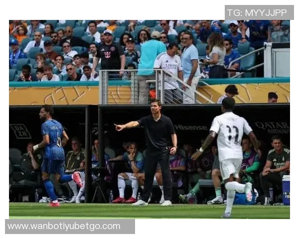 皇马未认真考虑解雇阿隆索更衣室氛围有所缓和 皇马未认真考虑解雇阿隆索更衣室氛围有所缓和